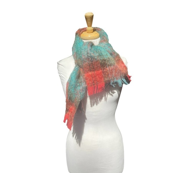 Andrew Stewart Vintage Mohair/Wool Made in Scotland Scarf - Picture 3 of 12